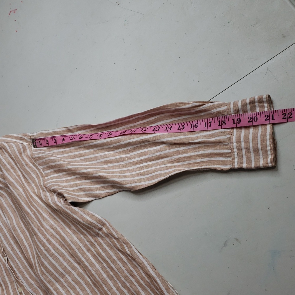 Uniqlo 100% Linen Stripe Button Up Shirt Size L Layer Coastal Everyday - Picture 10 of 16